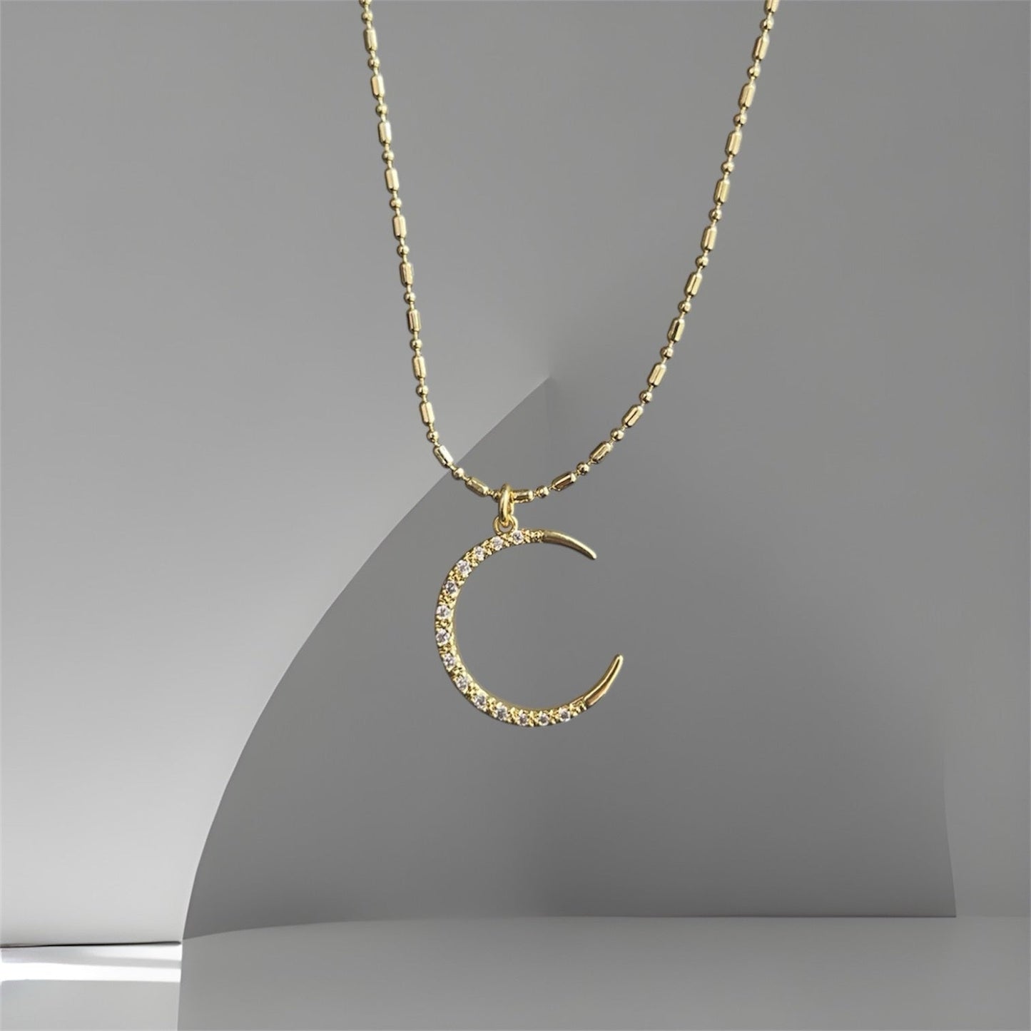 Luna de Circonias by Gitana