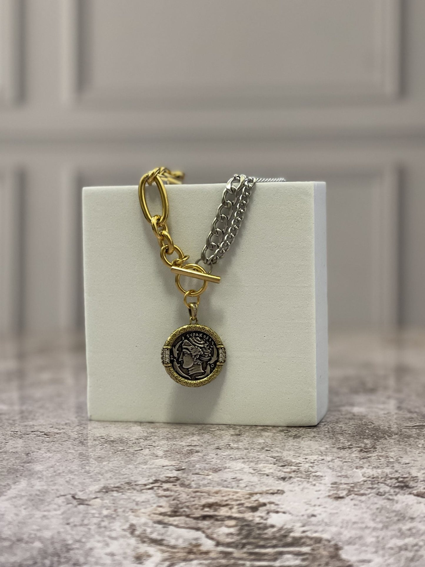 Moneda con Circonias by Gitana