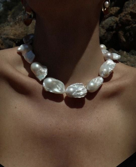 Perlas Barrocas Necklace