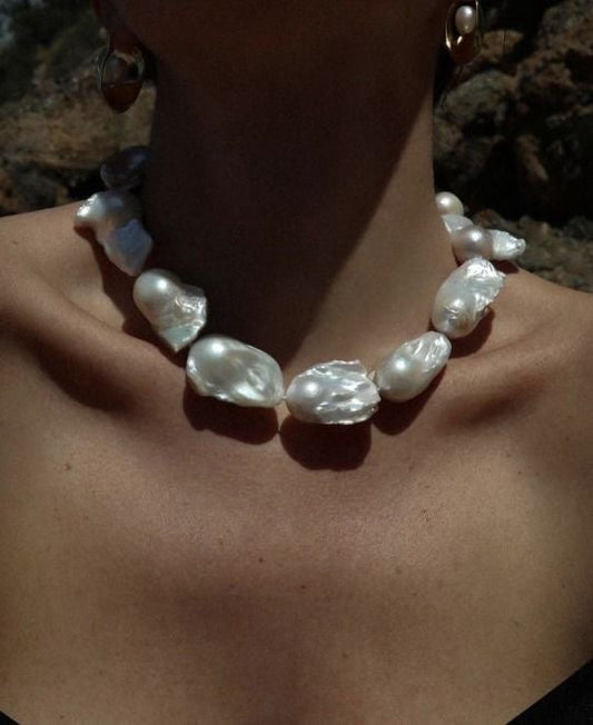 Perlas Barrocas Necklace